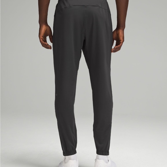 Lululemon 29 Inch Surge Joggers - Picture 4 of 4